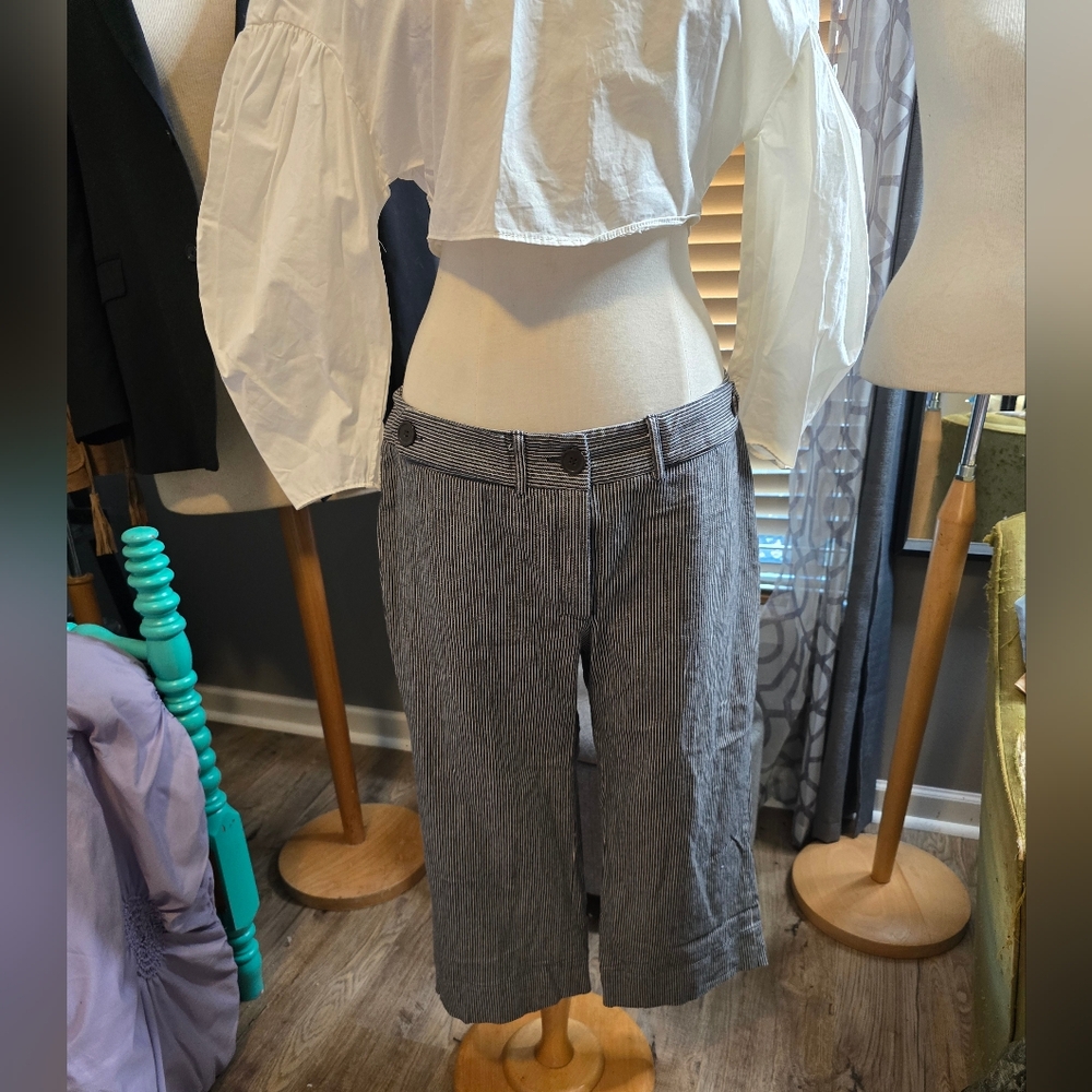 Comfy and Chic Wideleg Cropped Striped Pants.